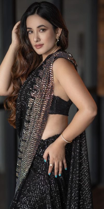 attractive-black-color-georgette-with-sequence-work-saree