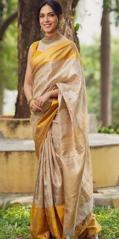KP 5068 Golden Color Soft Lichi Silk Cloth Beautiful Rich Pallu Saree Casual, Party, Wedding, Festive, Events Etc. Expected Delivery 4-6 Working Days @1449/ | Sarees, Bollywood Sarees, Creative Sarees, Designer Sarees, Embroidered Sarees, Ethnic Saree, Modern Digital sarees, Party Wear Sarees