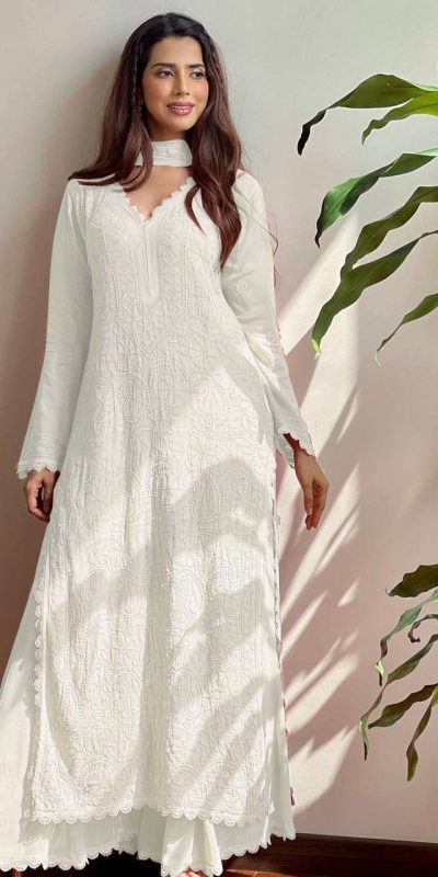BE 170 White Color Georgette Thread Embroidery Salwar Suit Wedding, Party, Festive events, etc.  Expected Delivery  4-6 Working Days @1999/- | Salwar suit, Casual Suits, Creative suits, Designer Suits, Palazzo Suits, Party Wear Suits, Patiala Suits, Straight Suits