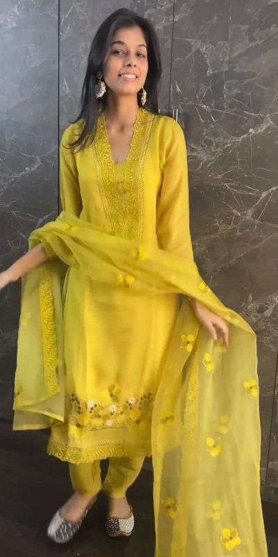 Pretty Yellow Color Maslin Thread With Fancy Border Salwar Suit