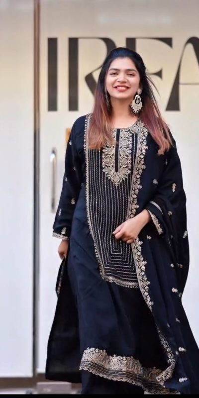 Bright Black Color Georgette With Embroidery Work Salwar Suit