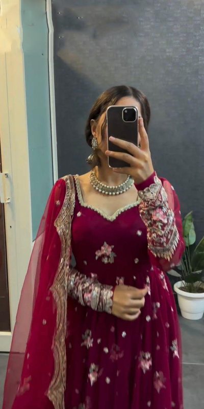 Magical Red Color Georgette Thread With Sequence Salwar Suit