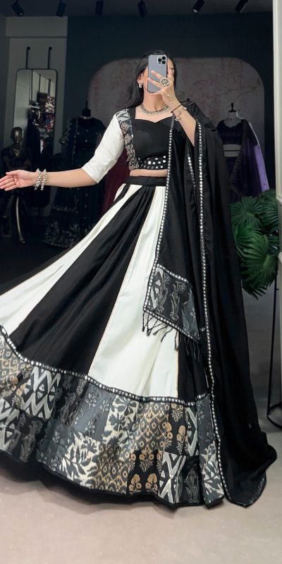 LNB 1714 Black Color Pure Rayon Plain Printed With Paper Mirror Work Lehenga Choli Wedding, Party, Festive, Events Etc. Delivery 4-6 Working Days Rs 3599 | Lehenga, Bollywood Lehenga, Creative Lehenga, Designer Lehenga, Embroidered Lehenga, Party Wear Lehenga