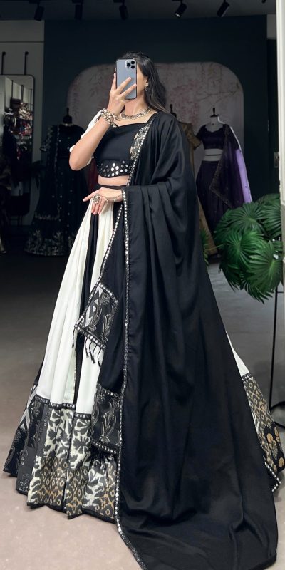 LNB 1714 Black Color Pure Rayon Plain Printed With Paper Mirror Work Lehenga Choli Wedding, Party, Festive, Events Etc. Delivery 4-6 Working Days Rs 3599 | Lehenga, Bollywood Lehenga, Creative Lehenga, Designer Lehenga, Embroidered Lehenga, Party Wear Lehenga