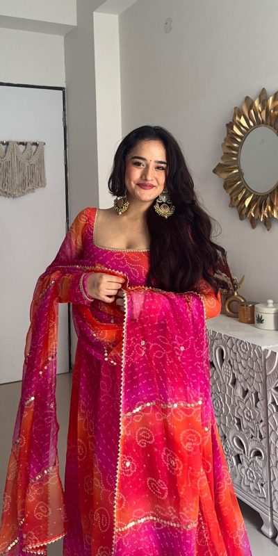 YNF 5010 Peach Color Georgette Floral Print With Lace Touch Up Gown Casual, Wedding, Festive, Events . Expected Delivery 4-6 Working Days @1849/- only | Gowns, Bollywood Gowns, Creative Gowns, Designer Gowns, Embroidered Gowns, Party Wear Gowns