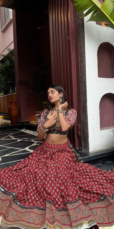 LG 642 Red Color Printed Rayon Real Mirror Work Lehenga Choli Wedding, Party, Festive, Events Etc. Delivery 4-6 Working Days Rs 2049 | Lehenga, Bollywood Lehenga, Creative Lehenga, Designer Lehenga, Embroidered Lehenga, Party Wear Lehenga