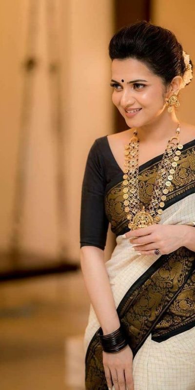 KP 3025 Black Soft Lichi Silk Saree Perfect for Wedding, Party, Baby Shower, Onam, Durga Puja . Available at ₹1449 only. Delivery 4-6 Working Days. | Sarees, Bollywood Sarees, Creative Sarees, Designer Sarees, Embroidered Sarees, Ethnic Saree, Modern Digital sarees, Party Wear Sarees