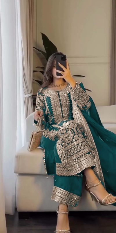 SR 1654 Maroon in Faux Georgette With Heavy Embroidery Sequence Work Wedding, Party, Festive, Events Special 4-6 Working Days At 2599/- Only | Jump Suits, Salwar suit, Casual Suits, Creative suits, Designer Suits, Palazzo Suits, Party Wear Suits, Patiala Suits, Straight Suits