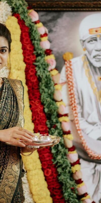 KP 5032 Green with Lace Work & Lace Border Soft Lichi Silk Saree . Now at just ₹1399. Delivery 4-6 Working Days. Shop now. | Sarees, Bollywood Sarees, Creative Sarees, Designer Sarees, Embroidered Sarees, Ethnic Saree, Modern Digital sarees, Party Wear Sarees