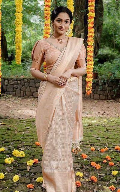 KP 4040 Off White Soft Lichi Silk Saree Perfect for Wedding, Party, Ethnic Day, Raksha Bandhan, Temple Visit Exclusive Offer βΉ1299. Delivery 4-6 Working D | Sarees, Bollywood Sarees, Creative Sarees, Designer Sarees, Embroidered Sarees, Ethnic Saree, Modern Digital sarees, Party Wear Sarees