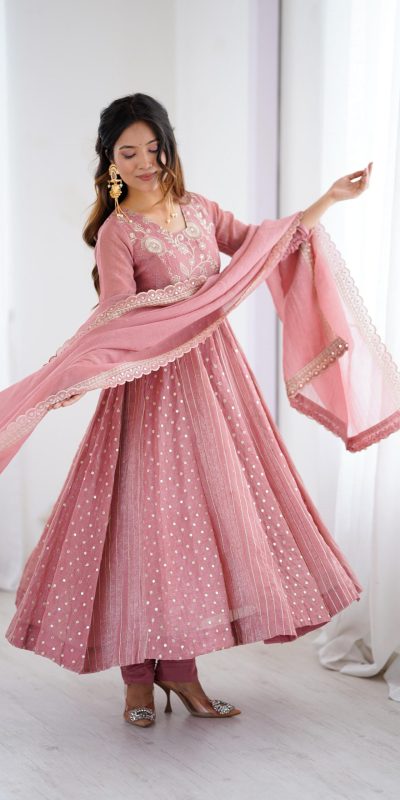 SRK 5293 Peach With Crunchy Silk With Fully Flair with Lace Work & Embroidery Work Anarkali Gown . Introductory Price ₹2149. Delivery 4-6 Worki | Gowns, Bollywood Gowns, Creative Gowns, Designer Gowns, Embroidered Gowns, Party Wear Gowns