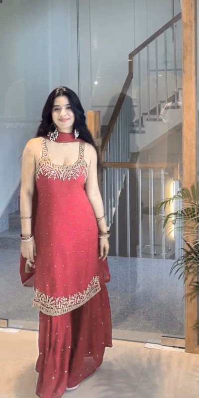 KD 1531 Peach Faux Georgette Lace Work Salwar Suit in . Wedding, Party, Festive, Events, Grab it for ₹2399. Delivery 4-6 Working Days. Shop now. | Jump Suits, Tops & Bottoms, Track Suits, Salwar suit, Casual Suits, Creative suits, Designer Suits, Palazzo Suits, Party Wear Suits, Patiala Suits, Straight Suits, Trendy Wear