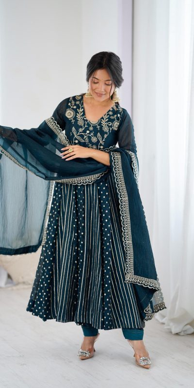 SRK 5293 Peacock Blue With Crunchy Silk With Fully Flair with Lace Work & Embroidery Work Anarkali Gown . Introductory Price βΉ2149. Delivery 4-6 Worki | Gowns, Bollywood Gowns, Creative Gowns, Designer Gowns, Embroidered Gowns, Party Wear Gowns