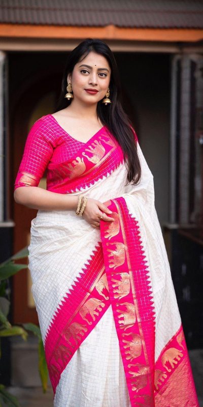 KP 5078 Pink Color Soft Lichi Silk with Lace Work & Lace Border. Saree Best Price ₹1449. Delivery 4-6 Working Days. Shop now. | Sarees, Bollywood Sarees, Creative Sarees, Designer Sarees, Embroidered Sarees, Ethnic Saree, Modern Digital sarees, Party Wear Sarees