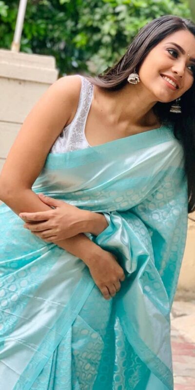 KP 3038 Yellow Soft Lichi Silk with Lace Border & Lace Work Saree . Special Price ₹1349. Delivery 4-6 Working Days. Shop now. | Sarees, Bollywood Sarees, Creative Sarees, Designer Sarees, Embroidered Sarees, Ethnic Saree, Modern Digital sarees, Party Wear Sarees