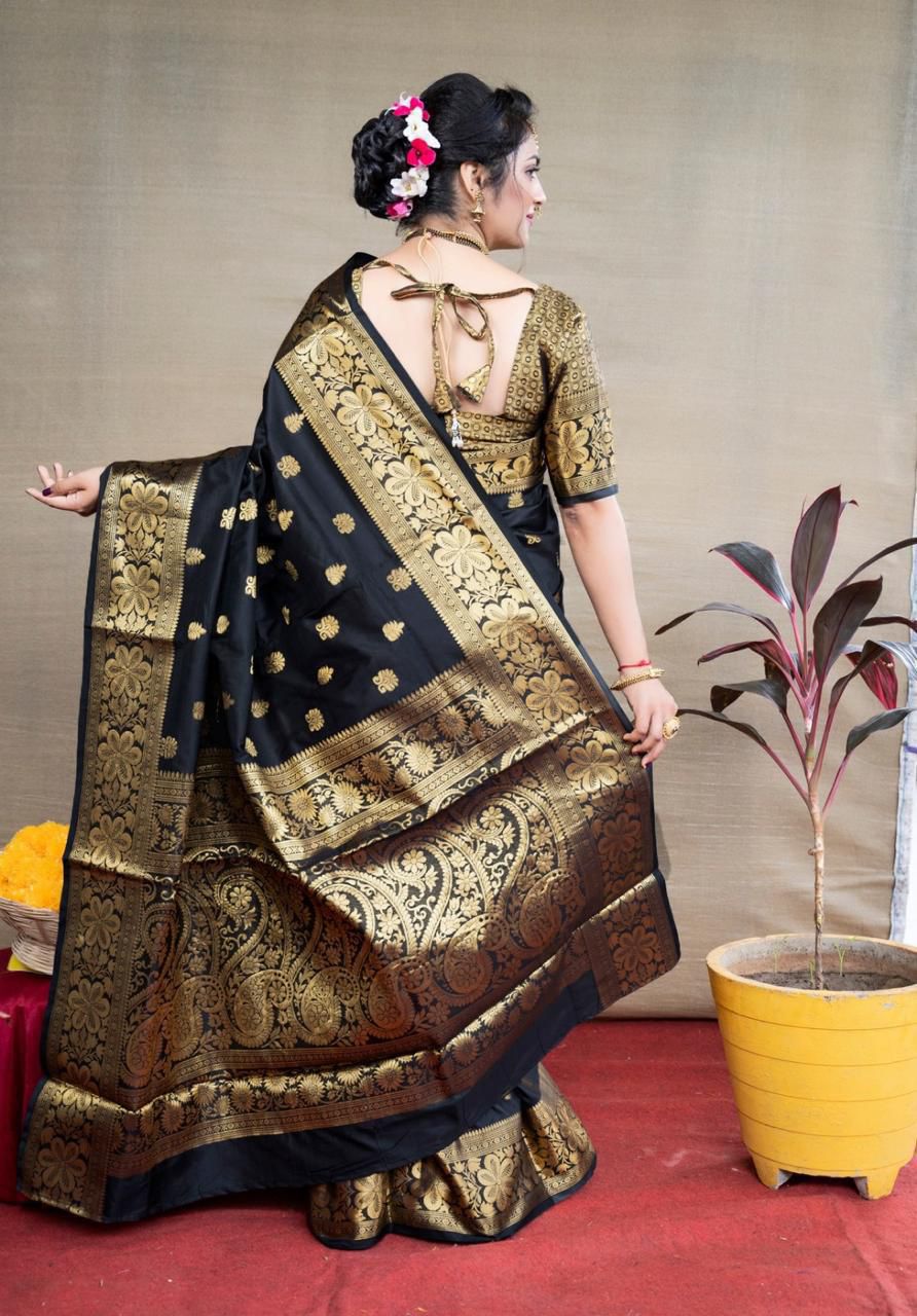 Black Lichi Silk Border Work Saree - Image 4