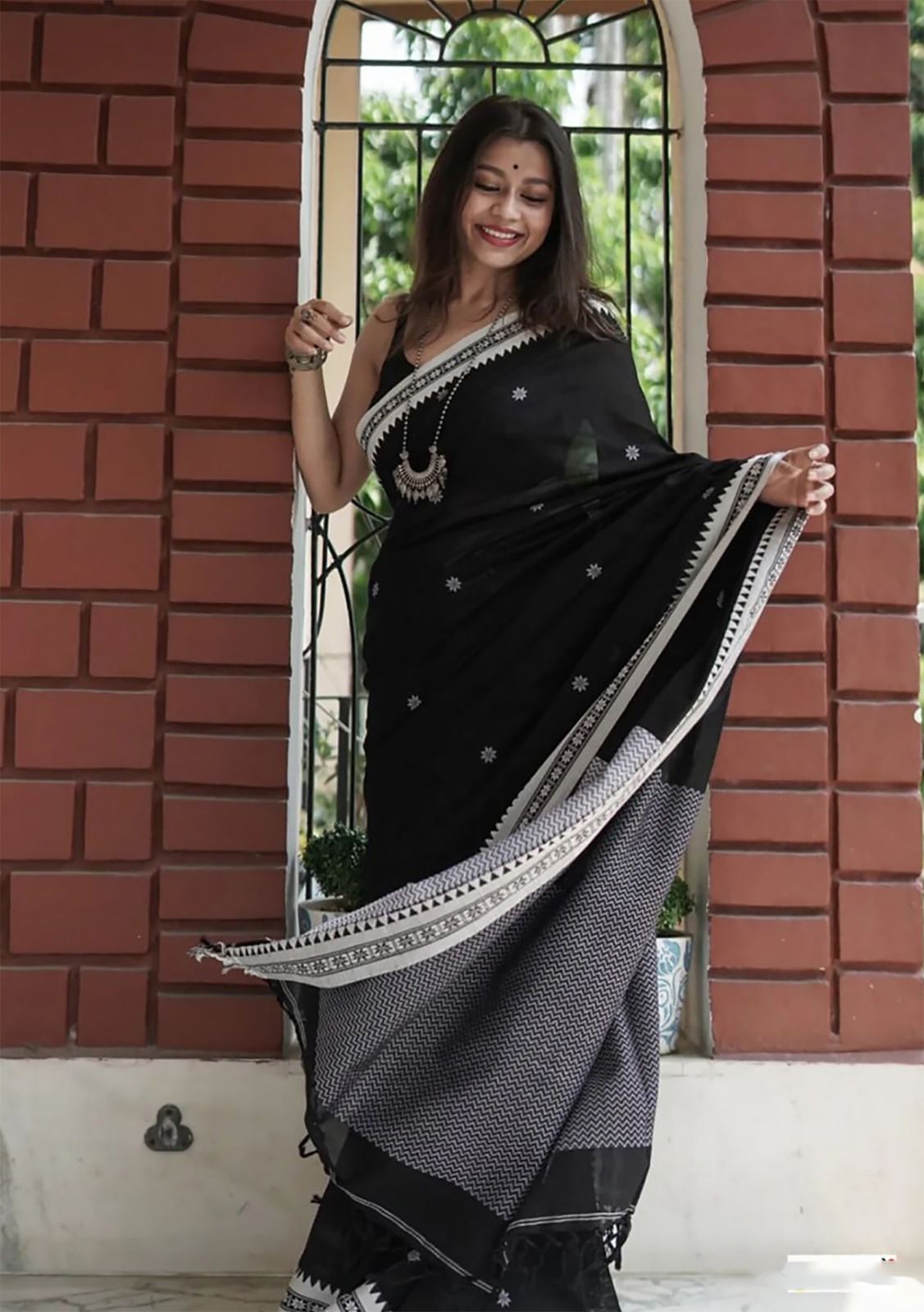Black Soft Lilan Slab Weaving Work Saree - Image 2