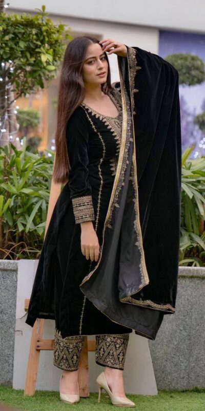 SRK 5017 Black in Viscose Velvet Embroidery Work & Lace Work Salwar Suit . Exclusive Offer βΉ1999. Delivery 4-6 Working Days. Shop now. | Lehenga, Bollywood Lehenga, Creative Lehenga, Designer Lehenga, Embroidered Lehenga, Party Wear Lehenga
