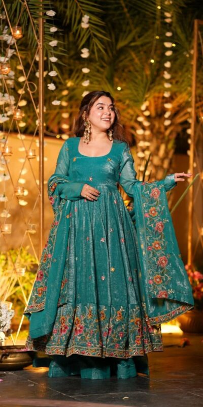 NSR 880 Firozi Crunchy Silk Gown with Embroidery Work. Wedding, Party, Festive, Events Grab it for βΉ2249. Delivery 4-6 Working Days. Shop now. | Gowns, Bollywood Gowns, Creative Gowns, Designer Gowns, Embroidered Gowns, Party Wear Gowns