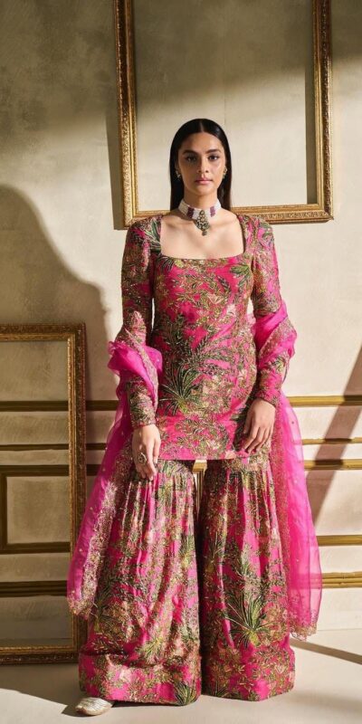 BD 1731 Pink Silk- Faux Georgette Digital Print Salwar Suit Casual, Wedding, Party, Festive, Events Etc.4-6 Working Days@ 1999/-only | Jump Suits, Salwar suit, Casual Suits, Creative suits, Designer Suits, Palazzo Suits, Party Wear Suits, Patiala Suits, Straight Suits