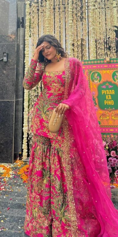 BD 1731 Pink Silk- Faux Georgette Digital Print Salwar SuitΒ Casual, Wedding, Party, Festive, Events Etc.4-6 Working Days@ 1999/-only | Jump Suits, Salwar suit, Casual Suits, Creative suits, Designer Suits, Palazzo Suits, Party Wear Suits, Patiala Suits, Straight Suits