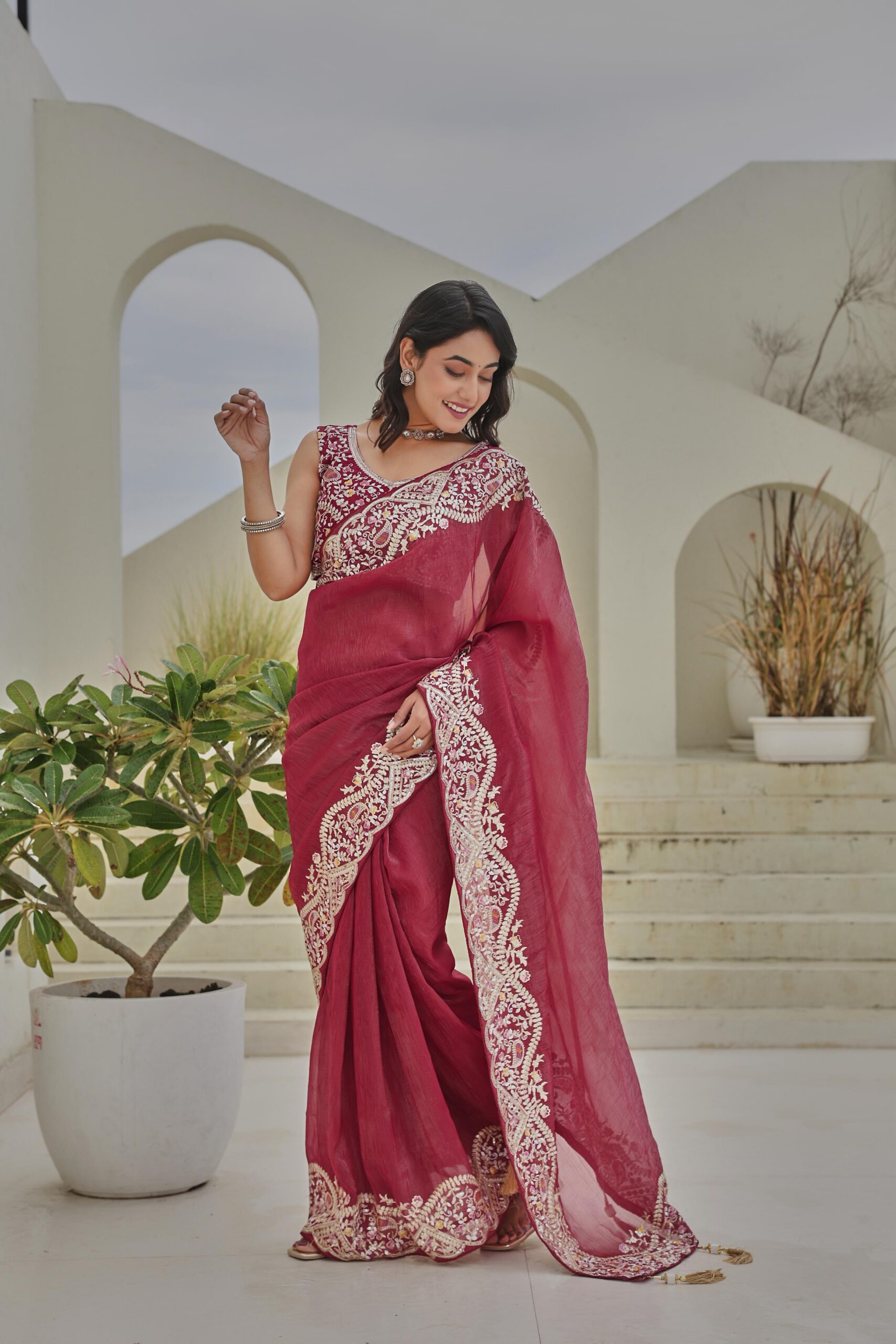 Red Silver Crunchy Embroidery Work Saree - Image 2