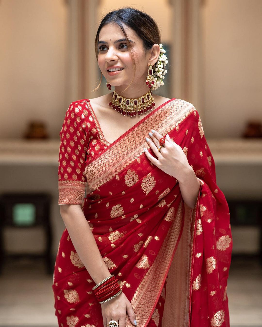 Red Soft Lichi Silk Jacquard Work Saree - Image 2