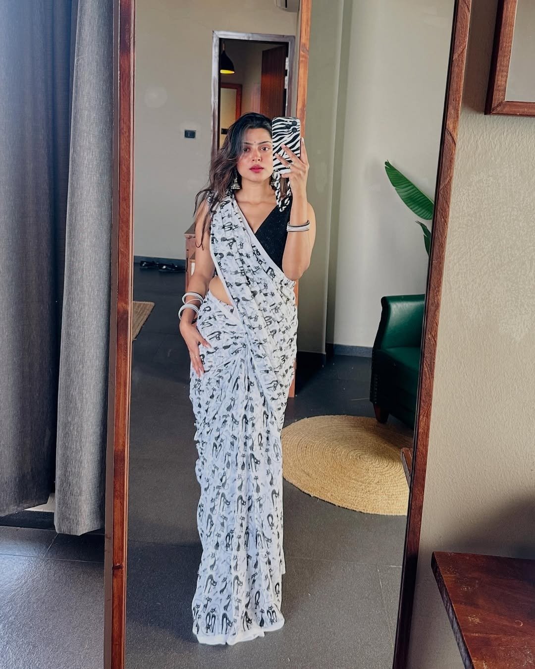 White Soft Linen Cotton Digital Print Lace Work Saree