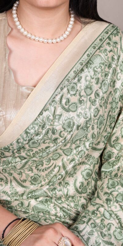 YNF 7014 Green Tasar Silk Saree Perfect for Wedding, Party, Reception, Housewarming, Pooja – . Exclusive Offer ₹1649. Delivery 4-6 Working Days. Shop | Sarees, Bollywood Sarees, Creative Sarees, Designer Sarees, Embroidered Sarees, Ethnic Saree, Modern Digital sarees, Party Wear Sarees