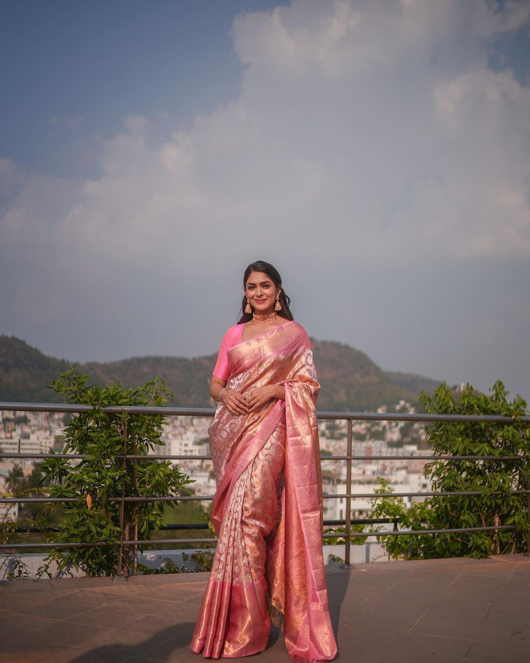 Light Pink Soft Lichi Silk Jacquard Work Saree