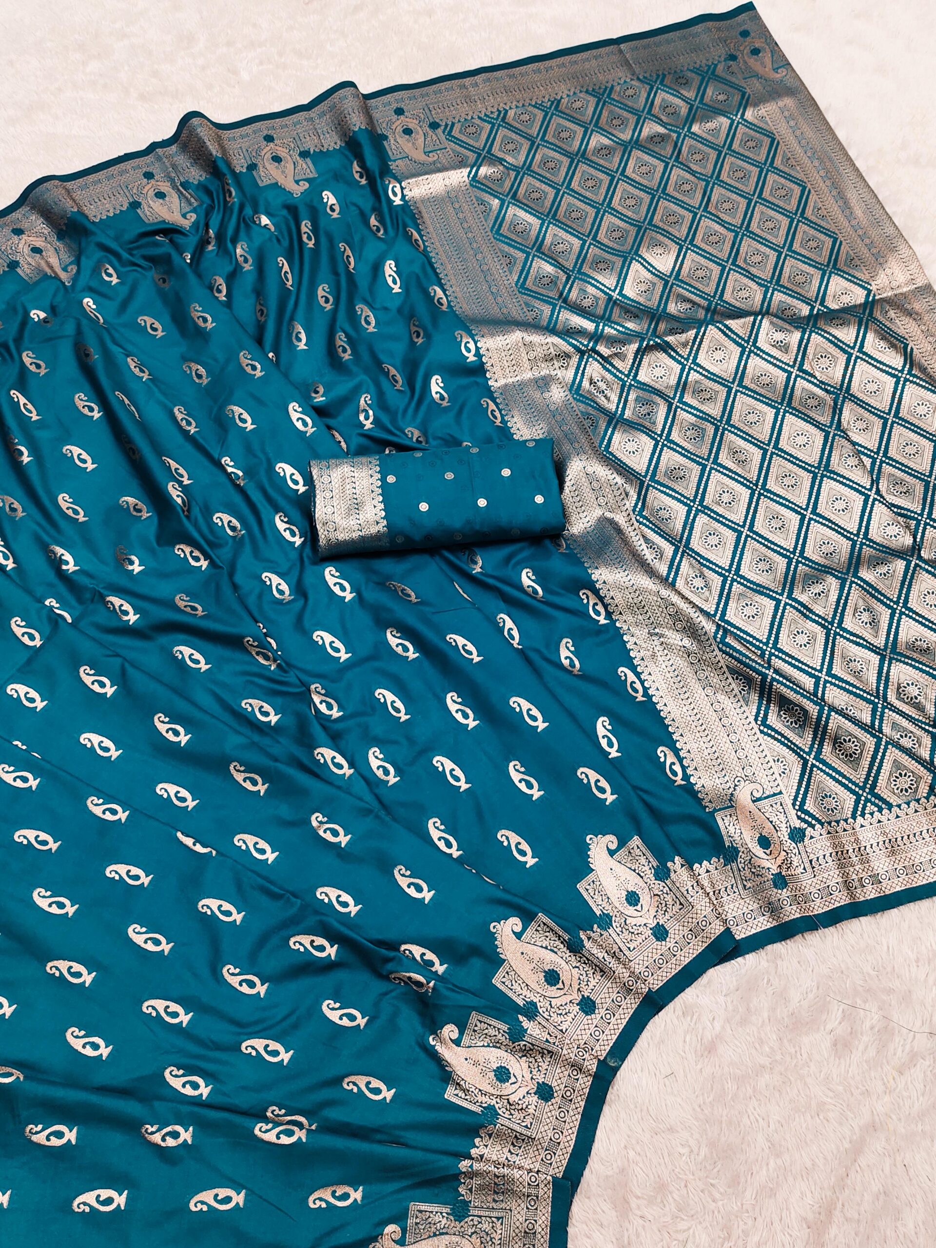 Peacock Blue Banarasi Silk Zari Weaving Saree