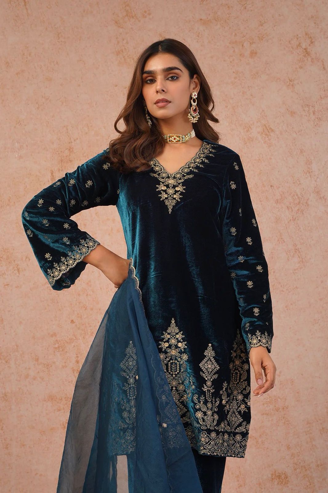 KD 1547 Peacock Blue Viscose Velvet Salwar Suit with Designer Work. Special Price ₹2099. Delivery 4-6 Working Days. Shop now. | Jump Suits, Tops & Bottoms, Track Suits, Salwar suit, Casual Suits, Creative suits, Designer Suits, Palazzo Suits, Party Wear Suits, Patiala Suits, Straight Suits, Trendy Wear