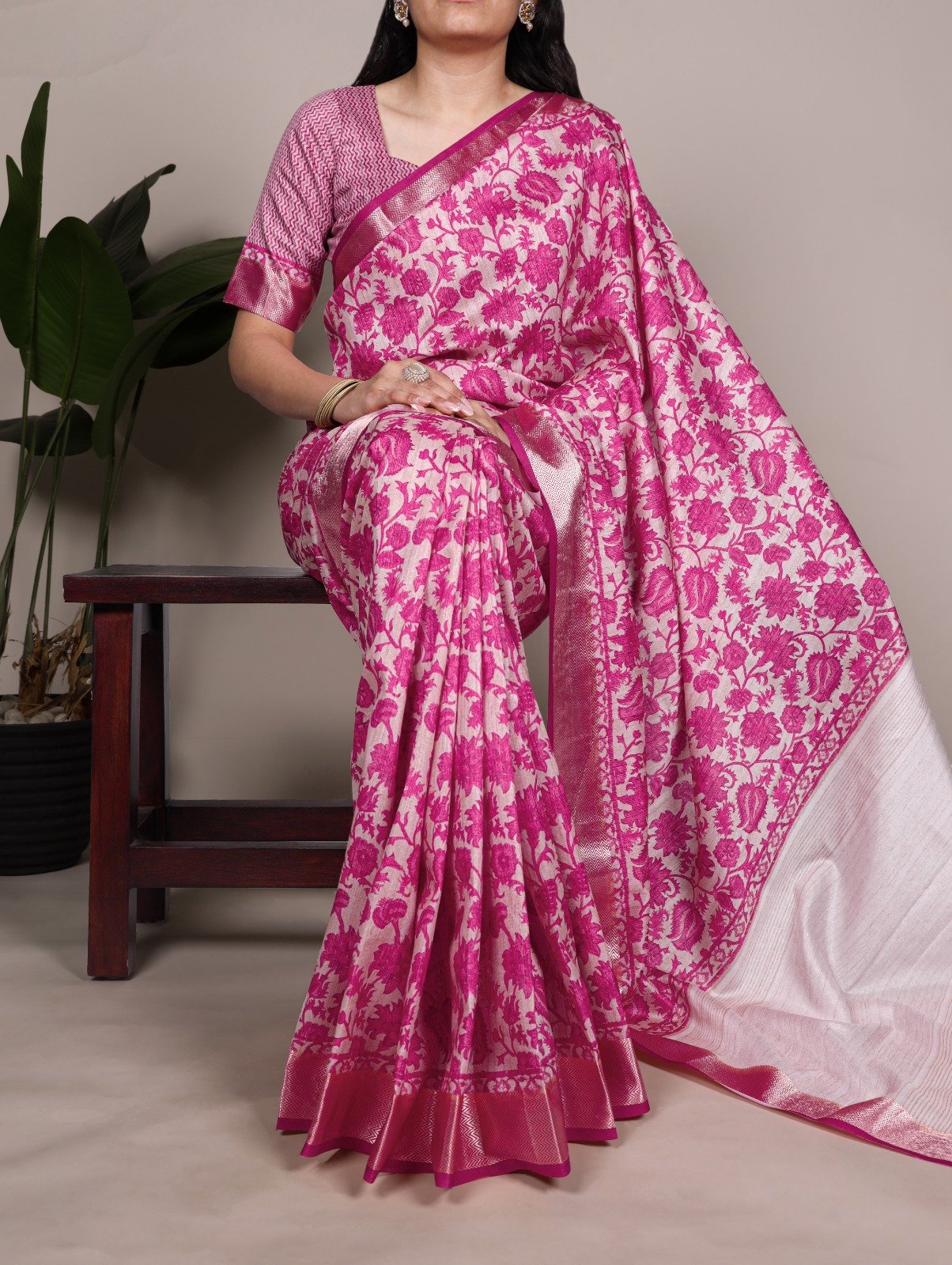 YNF 7055 Pink in Tasar Silk With Viscose Border Lace Work & Lace Border Saree. Exclusive Offer ₹1699. Delivery 4-6 Working Days. Shop now. | Sarees, Bollywood Sarees, Creative Sarees, Designer Sarees, Embroidered Sarees, Ethnic Saree, Modern Digital sarees, Party Wear Sarees