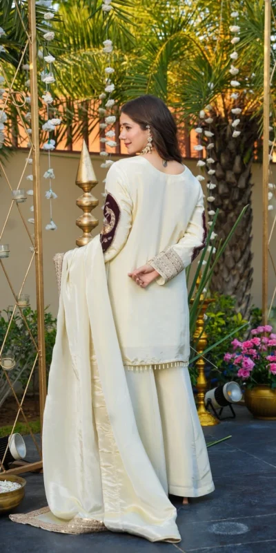 AD 221 Maroon in Glass Organza Silk. Lace Work & Embroidery Work Salwar Suit Affordable Price ₹2599. Delivery 4-6 Working Days. Shop now. | Jump Suits, Salwar suit, Casual Suits, Creative suits, Designer Suits, Palazzo Suits, Party Wear Suits, Patiala Suits, Straight Suits