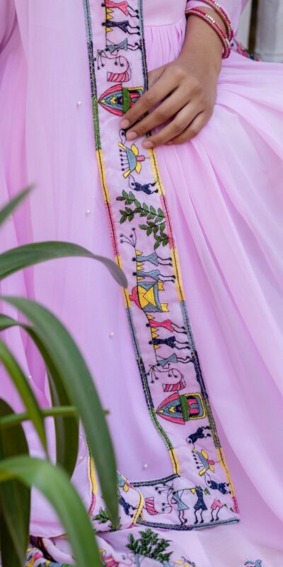 RR 41 Pink Faux Georgette Gown Perfect for Wedding, Party, Makar Sankranti, Karwa Chauth, Ethnic Day – . Now at just ₹2599. Delivery 4-6 Working D | Gowns, Bollywood Gowns, Creative Gowns, Designer Gowns, Embroidered Gowns, Party Wear Gowns