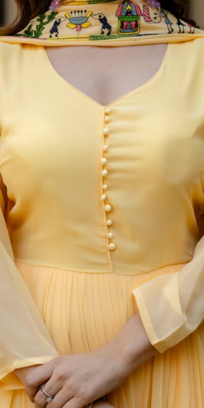 RR 41 Yellow Faux Georgette Gown Perfect for Wedding, Party, Makar Sankranti, Karwa Chauth, Ethnic Day – . Now at just ₹2599. Delivery 4-6 Working D | Gowns, Bollywood Gowns, Creative Gowns, Designer Gowns, Embroidered Gowns, Party Wear Gowns