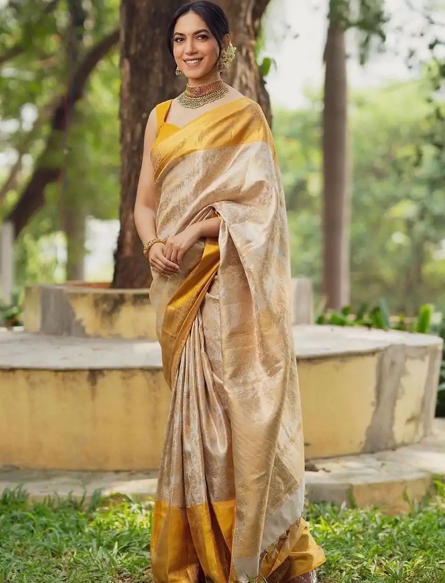 KP 5068 Golden Color Soft Lichi Silk Cloth Beautiful Rich Pallu Saree Casual, Party, Wedding, Festive, Events Etc.  Expected Delivery  4-6 Working Days @1449/ | Sarees, Bollywood Sarees, Creative Sarees, Designer Sarees, Embroidered Sarees, Ethnic Saree, Modern Digital sarees, Party Wear Sarees