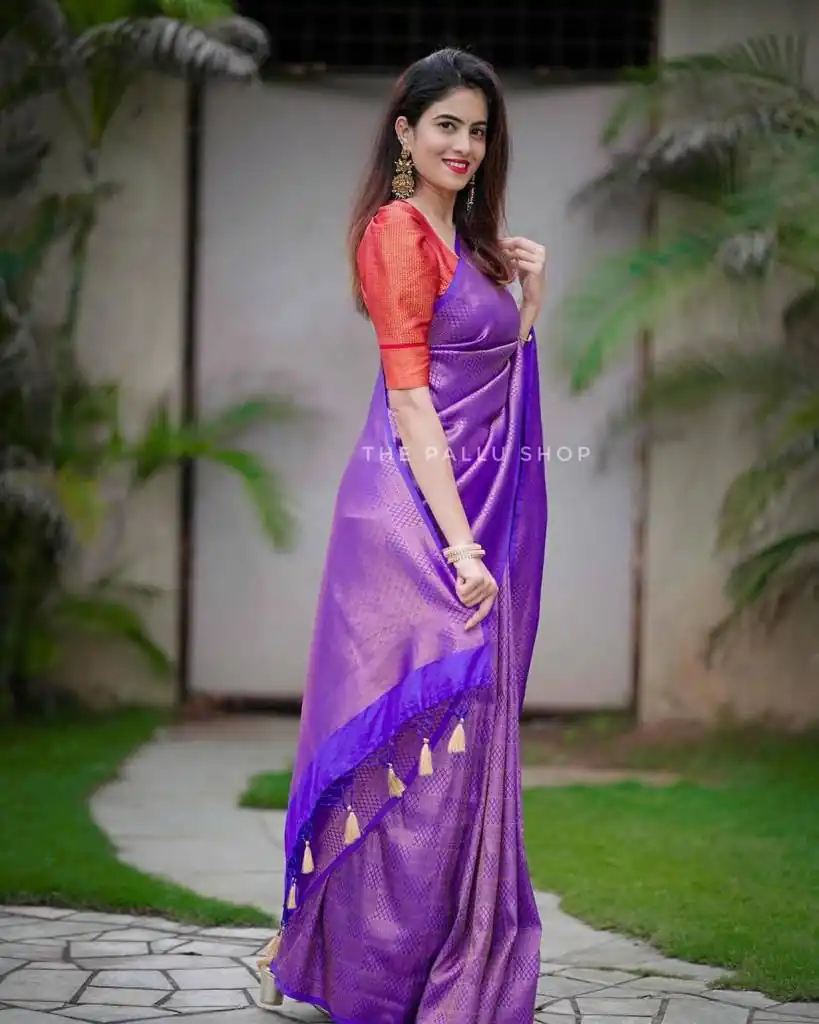 KP 4099 Purple Color Soft Lichi Silk Cloth Rich Pallu All Over Saree Events Casual, Wedding, Festive, Events Etc. Expected Delivery  4-6 Working Days @1349/- | Sarees, Bollywood Sarees, Creative Sarees, Designer Sarees, Embroidered Sarees, Ethnic Saree, Modern Digital sarees, Party Wear Sarees