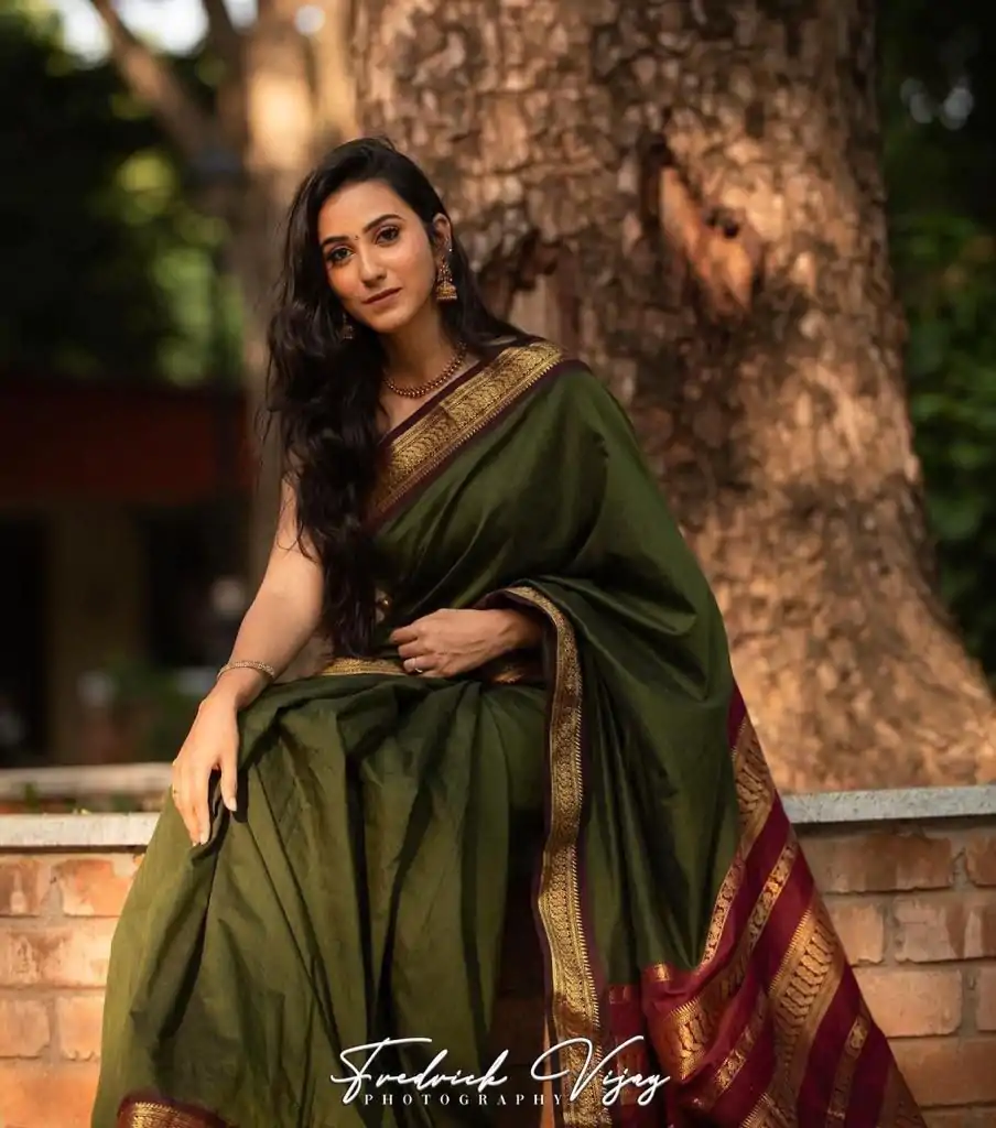 KP 5004 Green Color Soft Lichi Silk Jacquard On All Over Saree Casual, Party Wear, Wedding, Events Etc. Expected Delivery 4-6 Working Days @1449/- | Sarees, Bollywood Sarees, Creative Sarees, Designer Sarees, Embroidered Sarees, Ethnic Saree, Modern Digital sarees, Party Wear Sarees