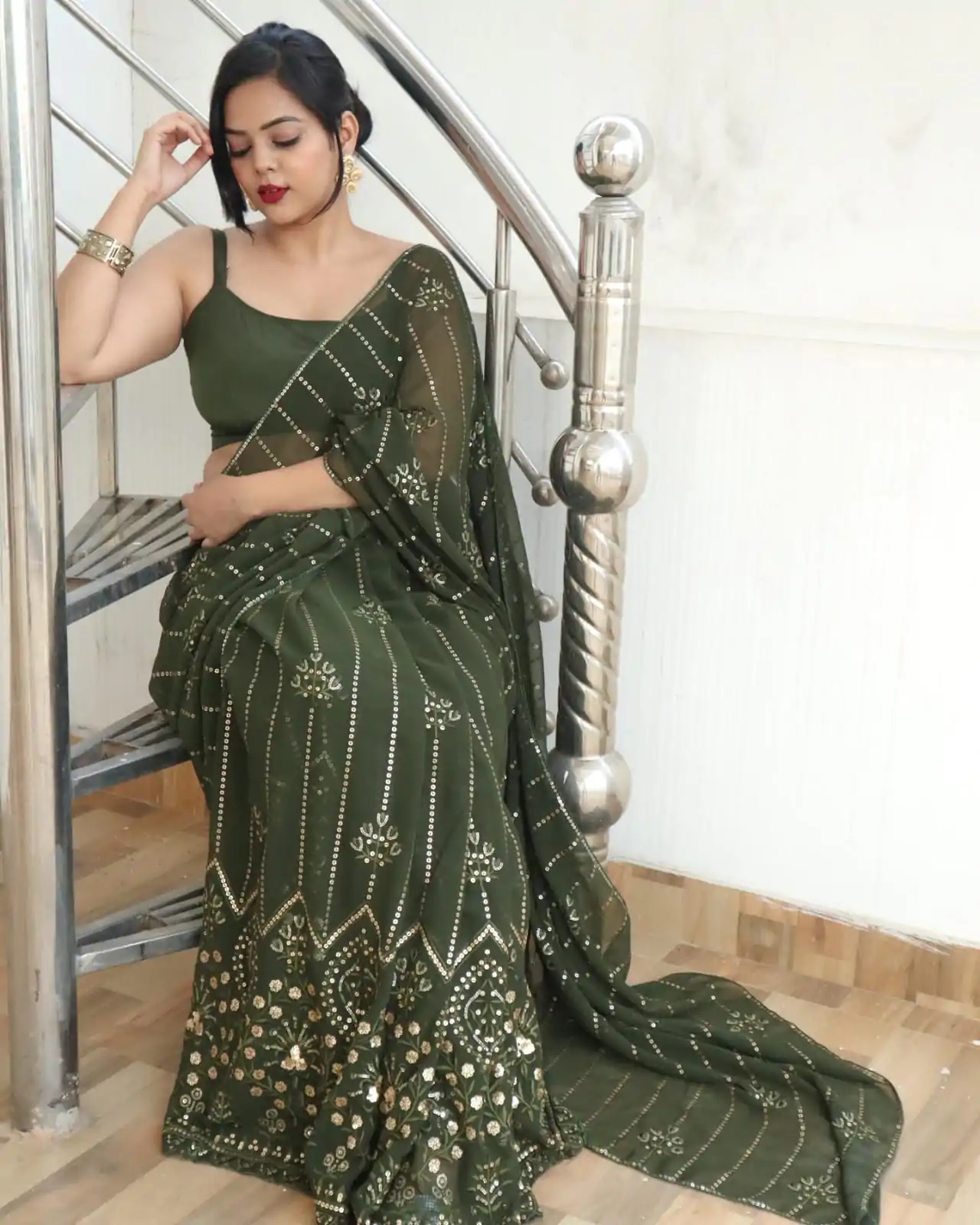 JR 609 Green Color Georgette Embroidery Sequence Saree Casual, Wedding, Festive, Events Expected Delivery  4-6 Working Days @1749/- | Sarees, Bollywood Sarees, Creative Sarees, Designer Sarees, Embroidered Sarees, Ethnic Saree, Modern Digital sarees, Party Wear Sarees