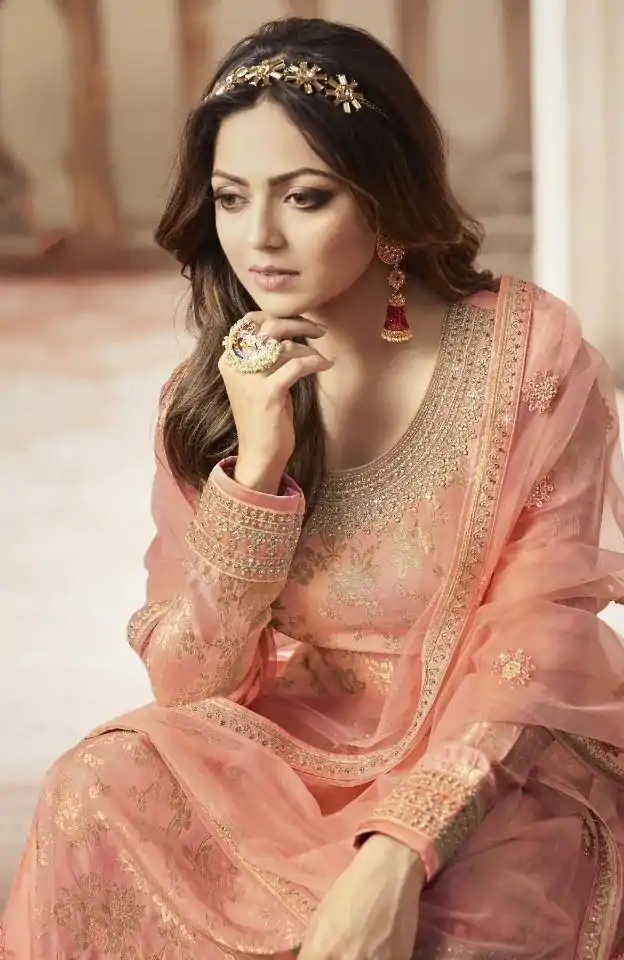 FC L.t 5402 Peach Color Jacquard Silk Georgette Diamond Sharara Suit Wedding, Party, Festive Expected Delivery 4-6 Working Days  @2999/- | Jump Suits, Salwar suit, Casual Suits, Creative suits, Designer Suits, Palazzo Suits, Party Wear Suits, Patiala Suits, Straight Suits