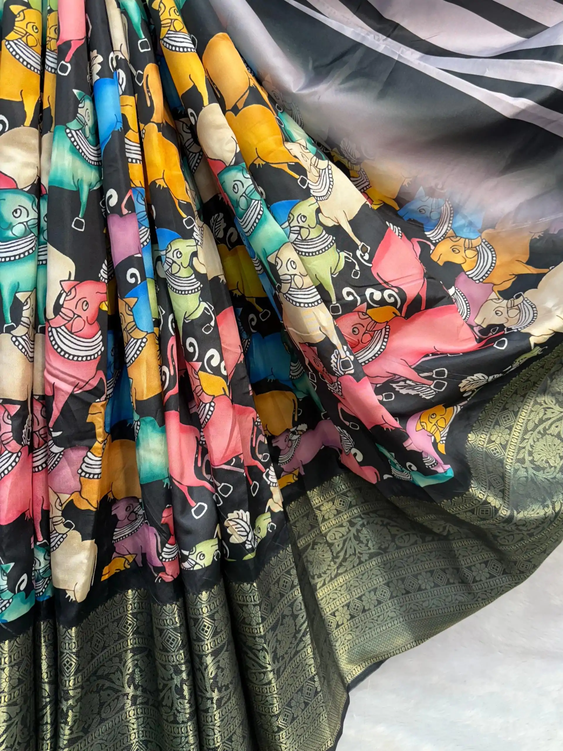 MS Kalamkari Black Color Jacquard Dola Silk With Kalamkari Print Saree Casual, Wedding, Festive, Events . Expected Delivery  4-6 Working Days @1549/- only | Sarees, Bollywood Sarees, Creative Sarees, Designer Sarees, Embroidered Sarees, Ethnic Saree, Modern Digital sarees, Party Wear Sarees