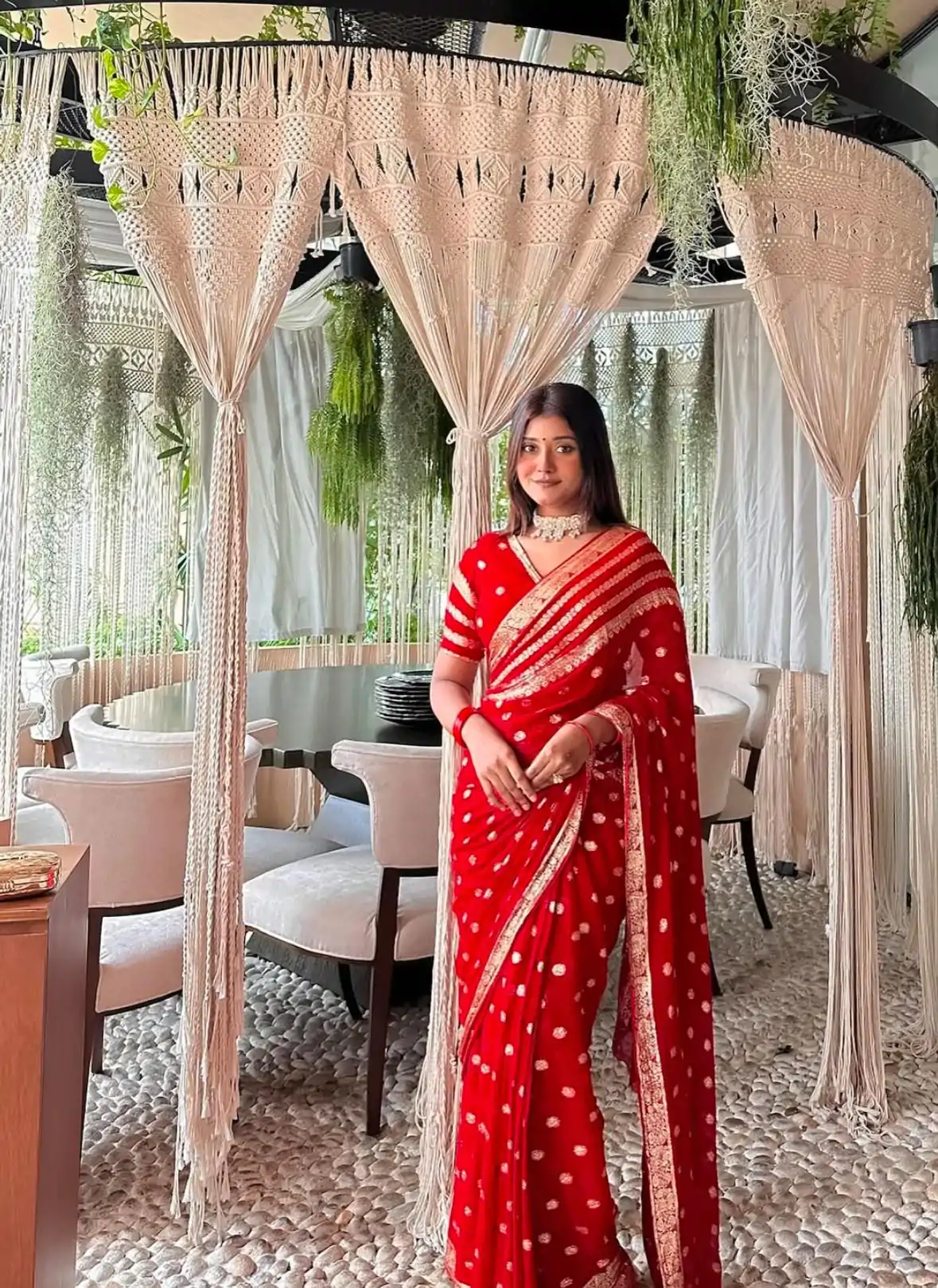 MS Pani Red Color Viscose Georgette With Pure Jacquard Zari Saree Casual, Wedding, Festive, Events . Expected Delivery  4-6 Working Days @1599/- only | Sarees, Bollywood Sarees, Creative Sarees, Designer Sarees, Embroidered Sarees, Ethnic Saree, Modern Digital sarees, Party Wear Sarees
