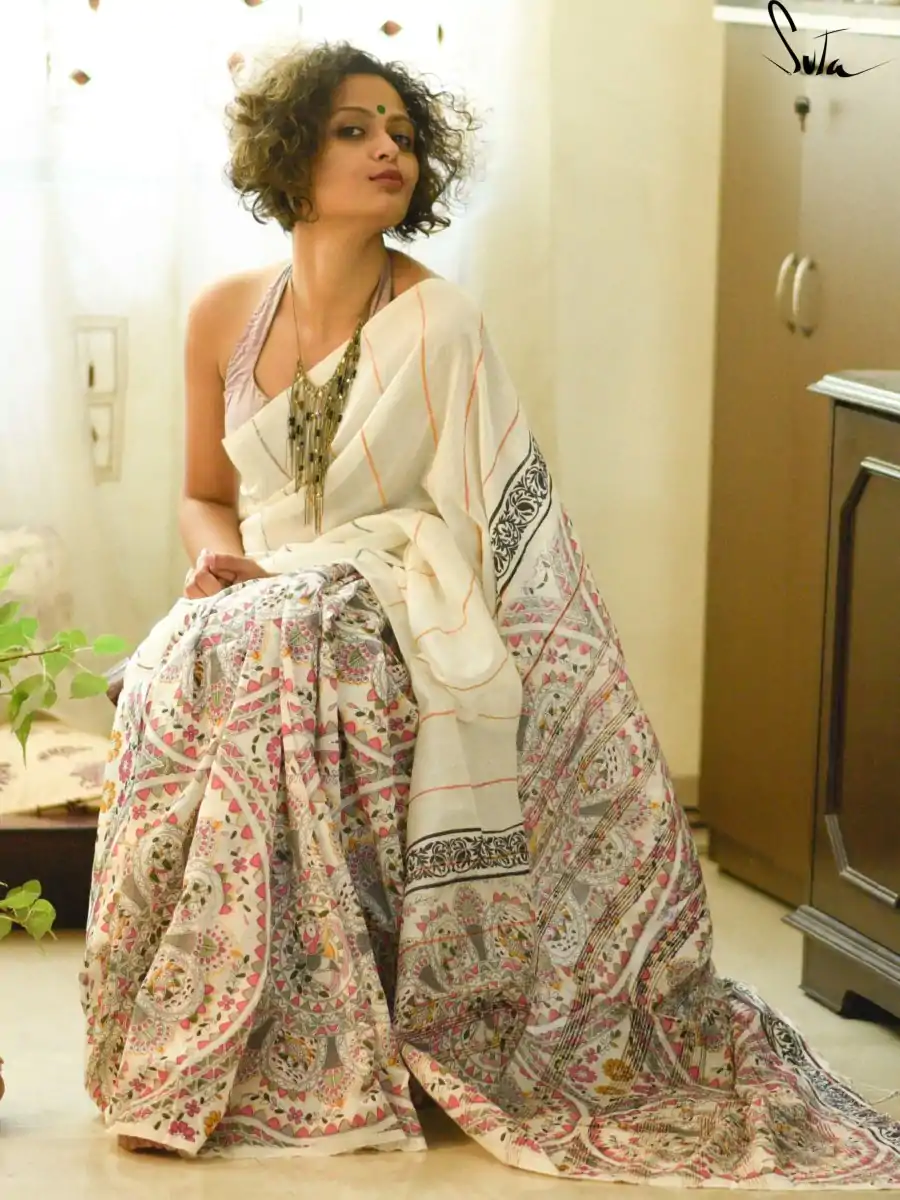 KT 197 White Color S Heavy Dola Silk Digital Print Saree Casual, Wedding, Festive, Events . Expected Delivery  4-6 Working Days @1449/- only                                                                                                                                             | Sarees, Bollywood Sarees, Creative Sarees, Designer Sarees, Embroidered Sarees, Ethnic Saree, Modern Digital sarees, Party Wear Sarees