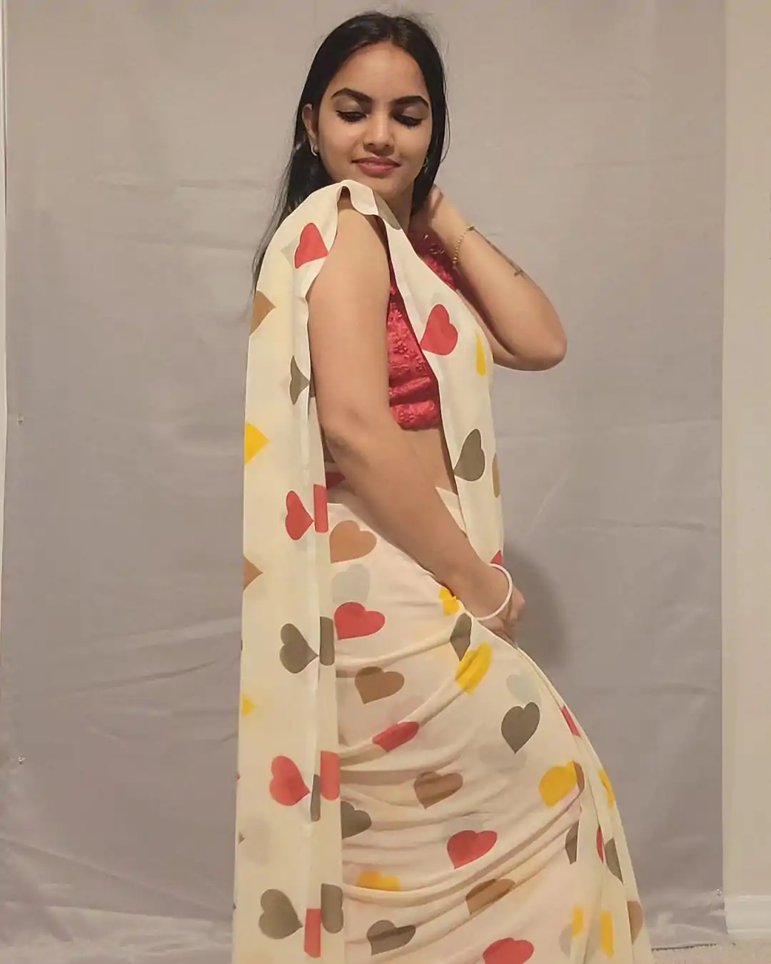 SC 215 Half White Color Soft Georgette Silk Digital Print Heart Design Ready To Wear Saree Wedding, Festive, Events .Expected Delivery 4-6 Working Days@1499                                                                                                                                         | Sarees, Bollywood Sarees, Creative Sarees, Designer Sarees, Embroidered Sarees, Ethnic Saree, Modern Digital sarees, Party Wear Sarees