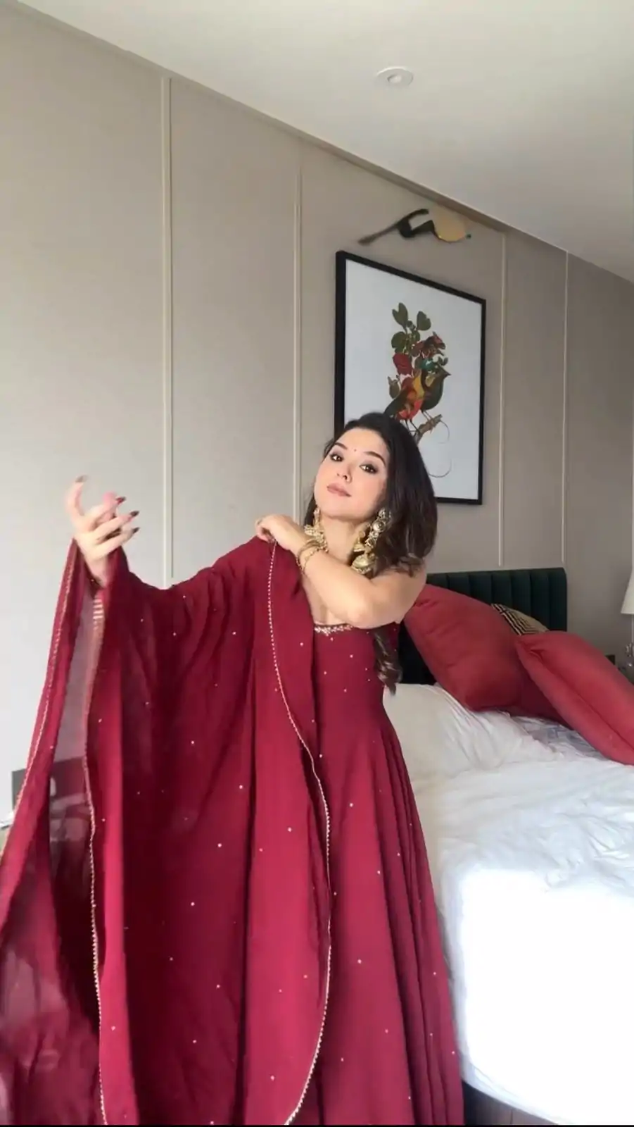 RTC 5839 Maroon Color Foix Georgette Thread With Real Mirror With Diamond Salwar Suit , Wedding, Party, Festive, Events Etc.4-6 Working Days@ 1949/-only | Jump Suits, Salwar suit, Casual Suits, Creative suits, Designer Suits, Palazzo Suits, Party Wear Suits, Patiala Suits, Straight Suits