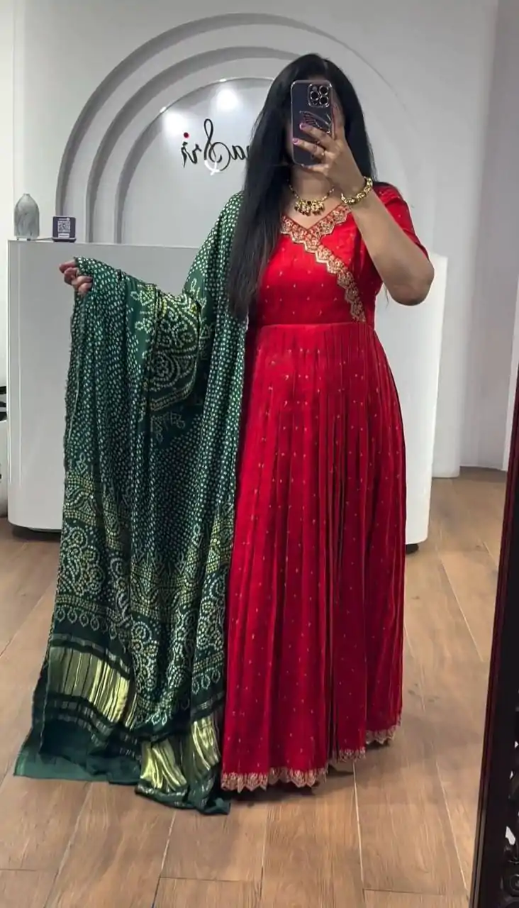 PC 407 Red Color Chinon Thread Sequence Work Gown Casual, Wedding, Party, Festive, Events Etc. Expected Delivery 4-6 Working Days @2049/- | Gowns, Bollywood Gowns, Creative Gowns, Designer Gowns, Embroidered Gowns, Party Wear Gowns