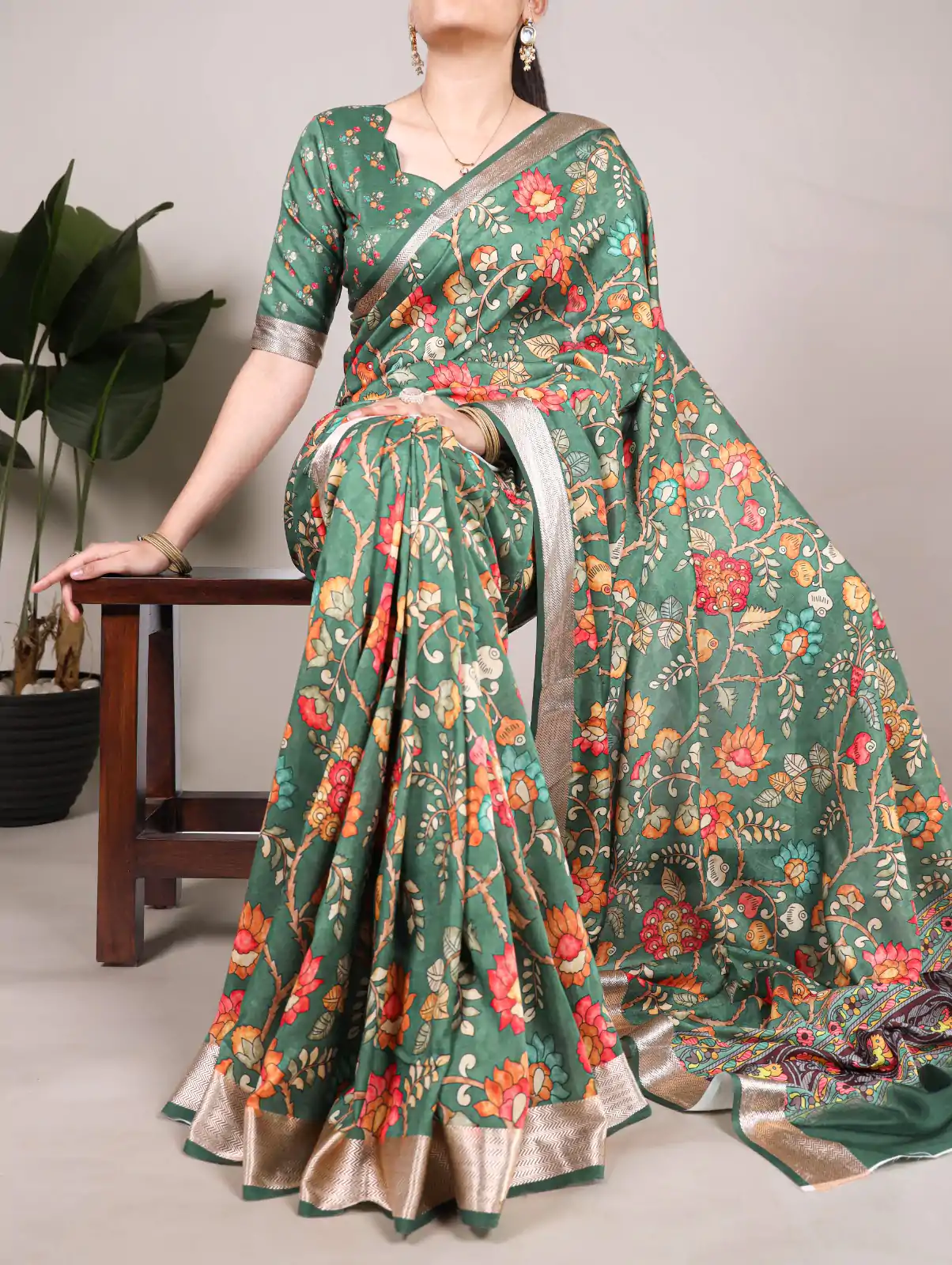 YNF 7019 Green Color Tushar Silk With Viscose Border Printed Saree Casual, Wedding, Festive, Events . Expected Delivery  4-6 Working Days @1699/- only                                                                                                                                           | Sarees, Bollywood Sarees, Creative Sarees, Designer Sarees, Embroidered Sarees, Ethnic Saree, Modern Digital sarees, Party Wear Sarees