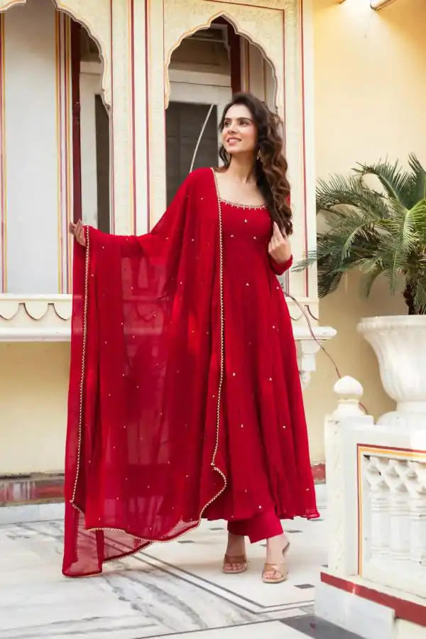 Red Georgette Handwork Real Diamond Salwar Suit - Image 2