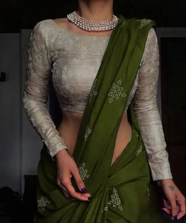 Mehendi Natural Silk With Thread Embroidery Saree - Image 2
